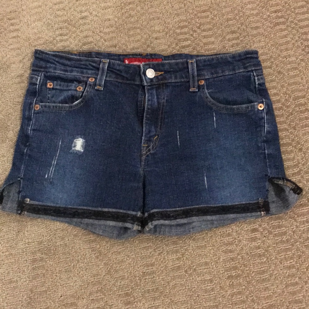 Levi shorts